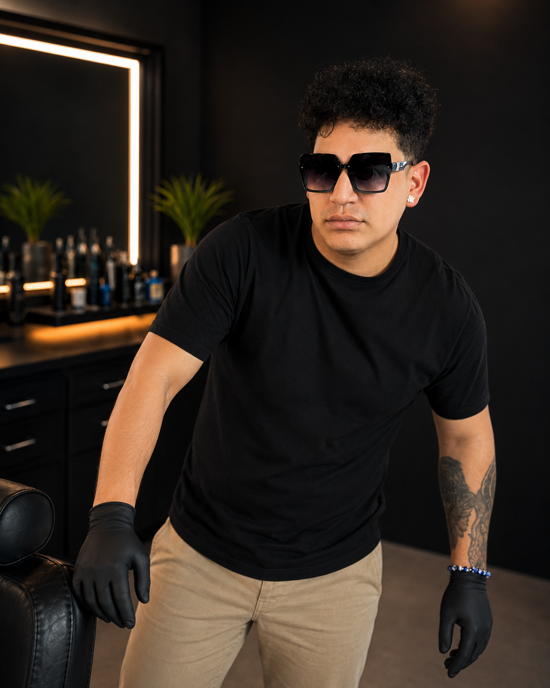 Gabriel Velásquez, barbero de DGVILLA